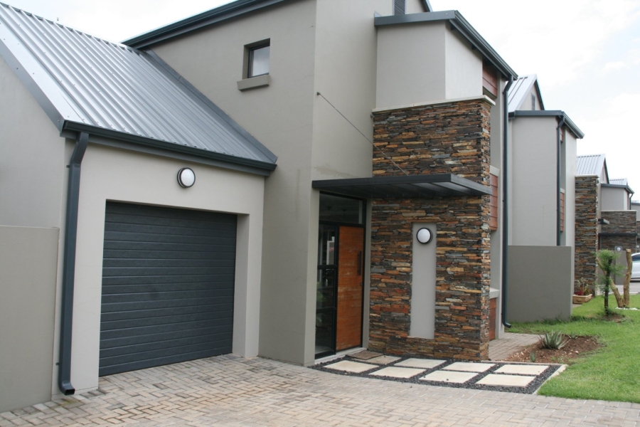 2 Bedroom Property for Sale in Hartbeespoort Rural North West